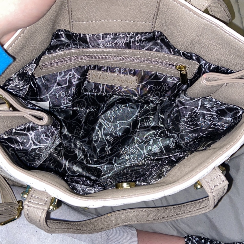 Handbag - Picture 2 of 2